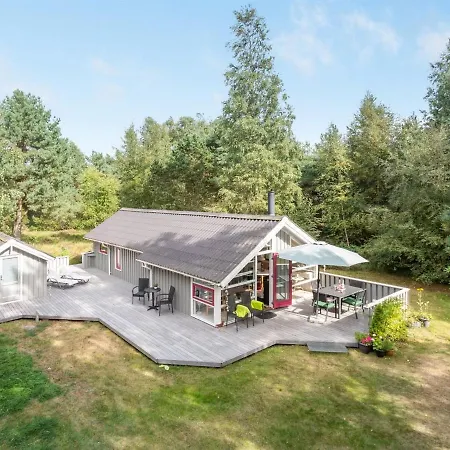 Snari - 400m From The Sea In Ne Jutland By Interhome Holiday home
