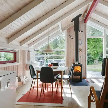 Holiday home Snari - 400m From The Sea In Ne Jutland By Interhome