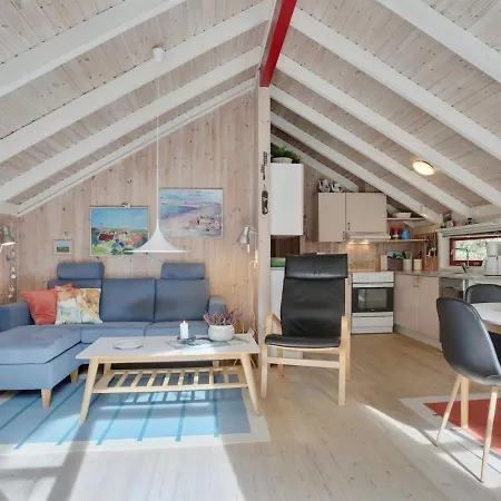 Snari - 400m From The Sea In Ne Jutland By Interhome Laeso