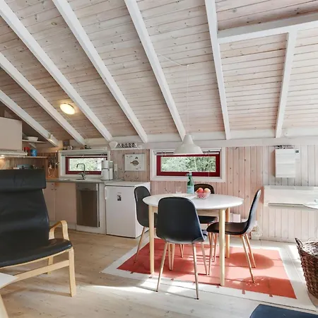 펜션 Snari - 400m From The Sea By Interhome